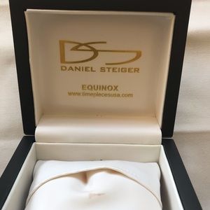 NewDANIEL STEIGE EQUINOXBOXofWatch,magnetic clouse
